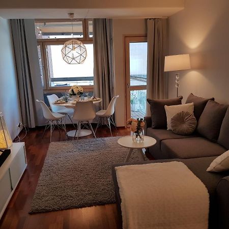 2Ndhomes Deluxe Kamppi Center Apartment With Sauna Helsinki Exterior photo
